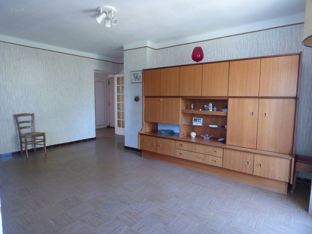 Appartement à MARSEILLE-12E