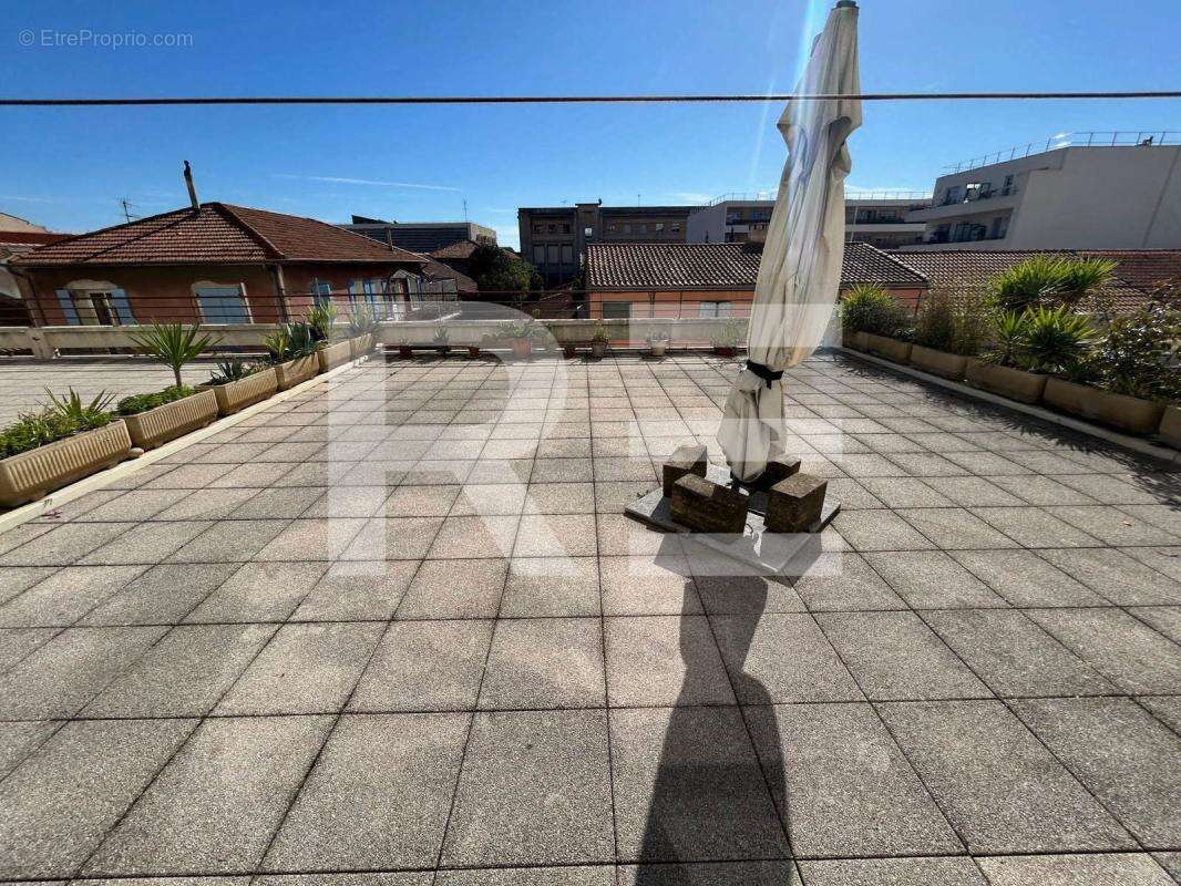Appartement à NIMES