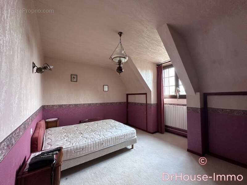 Maison à COURCEBOEUFS