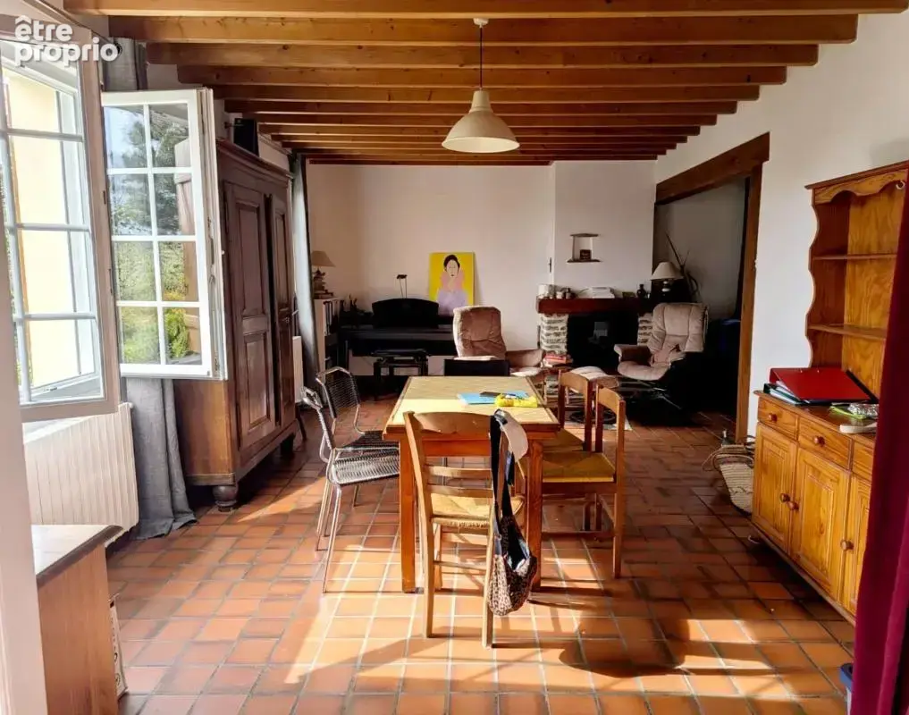 Exclusivité.!! Charmante maison familiale de 137 m2, 6 pièces 4 chambres dont une avec vue mer — Quettehou — - photo 23