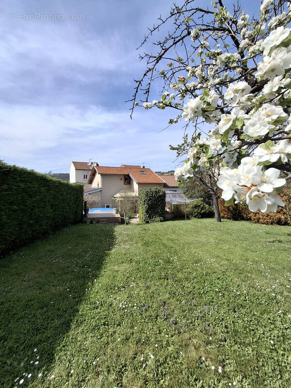 Maison à LA RICAMARIE