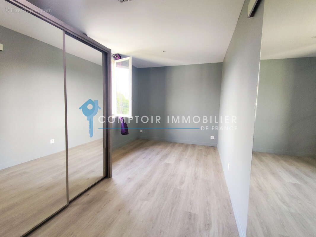 Appartement à VIZILLE