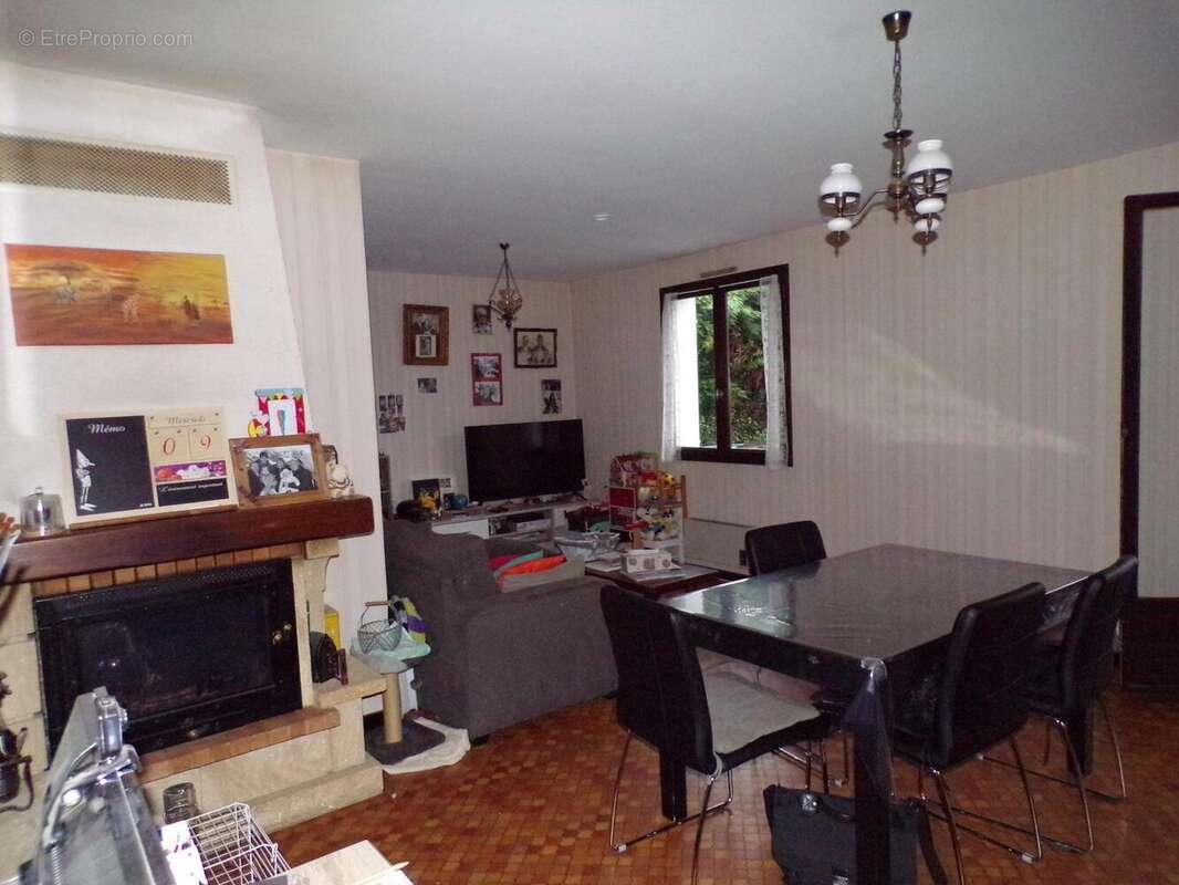 Photo 4