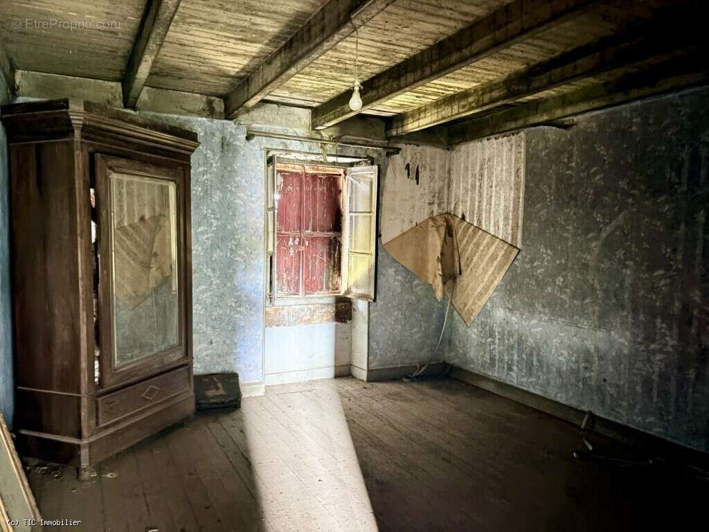 Maison à VERTEUIL-SUR-CHARENTE