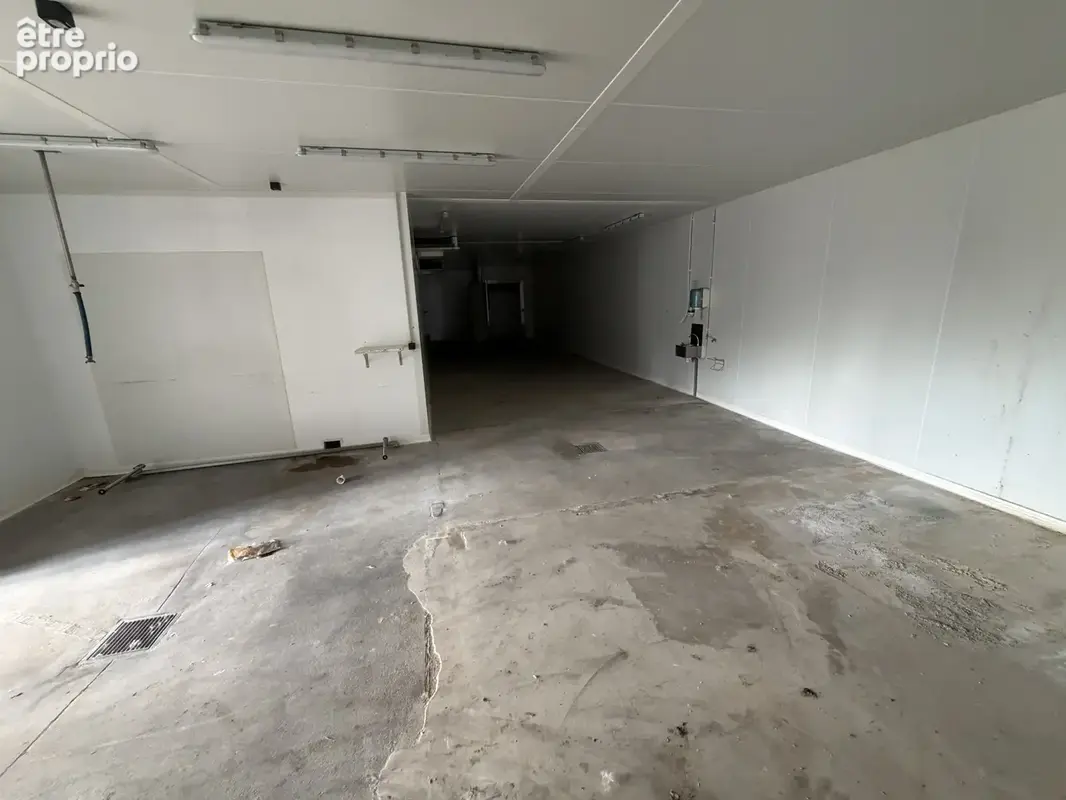 LOCAL D'ACTIVITÉ MARITINE DE 1160 M2 sur 2700 m2 de terrain - photo 14