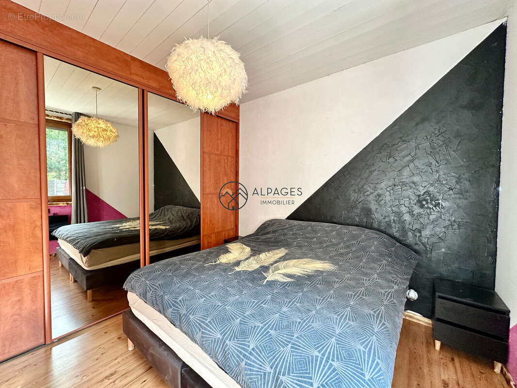 Chambre Parentale - Appartement à GUILLESTRE