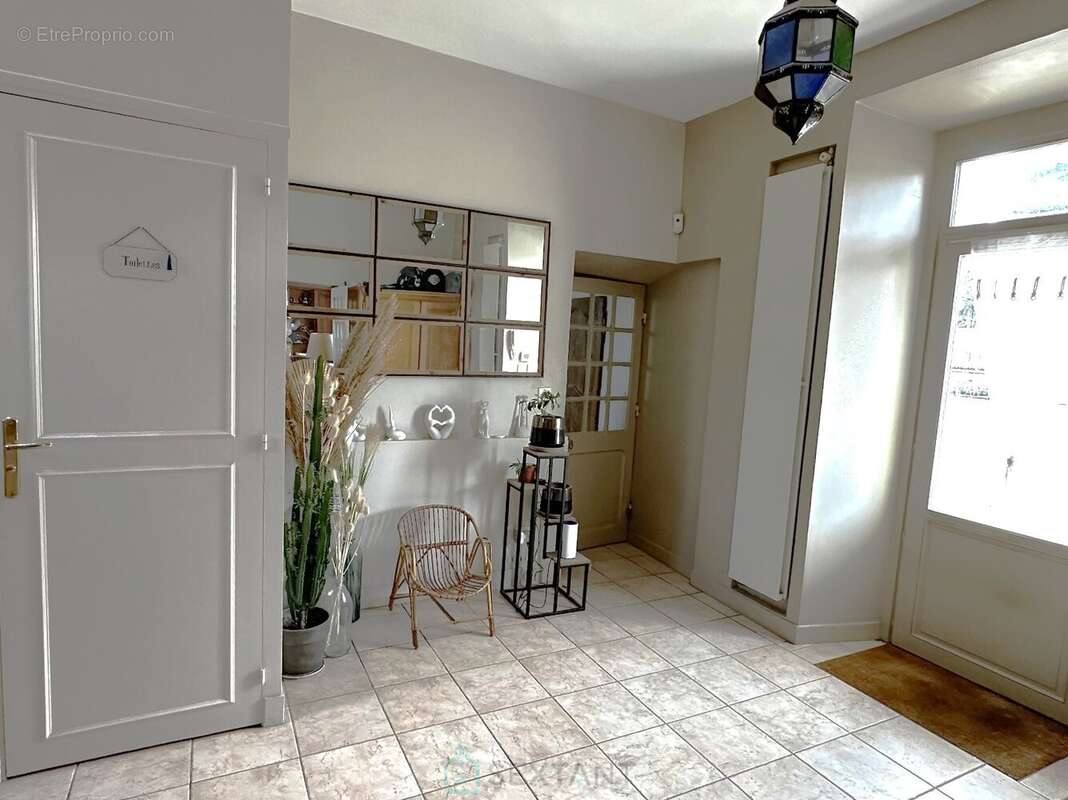 Maison à MOIGNY-SUR-ECOLE