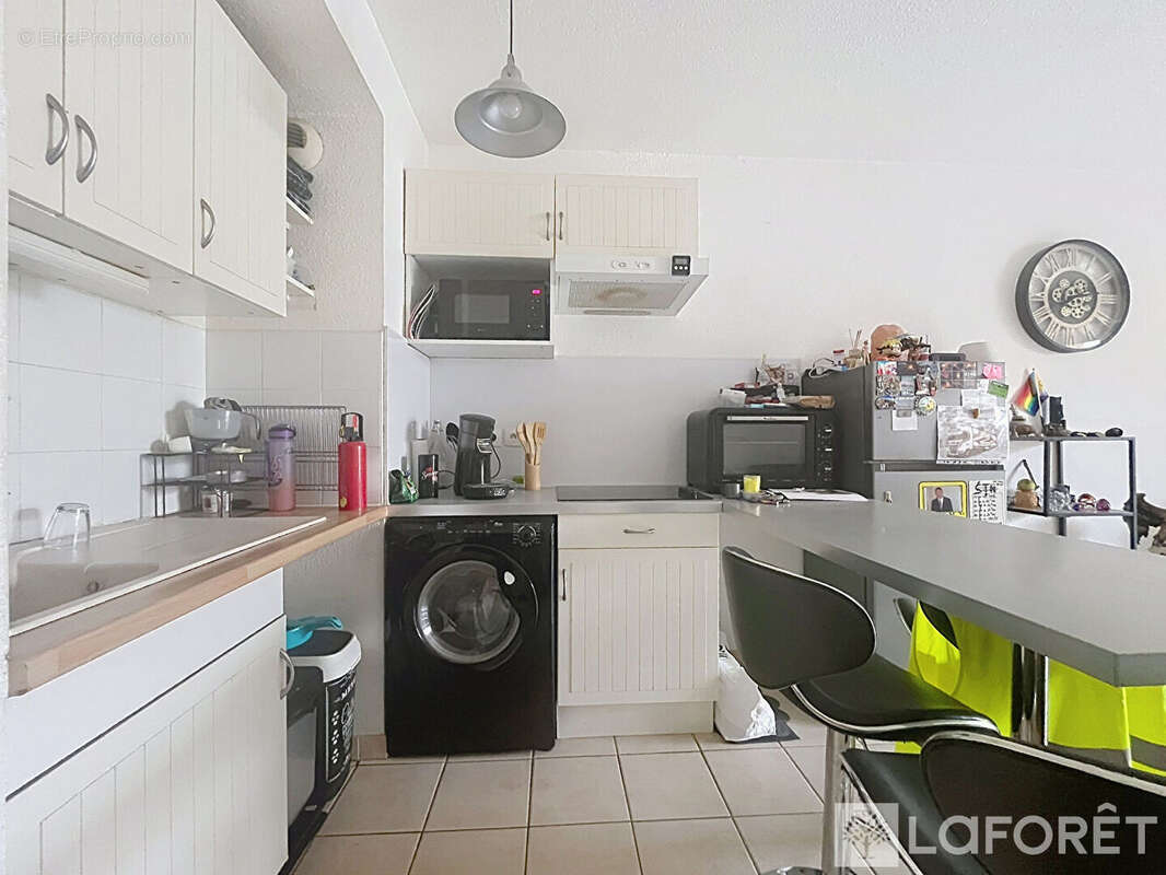 ORANGE CENTRE - Appt 33 m2  - Place de parking - Terrasse - photo 2