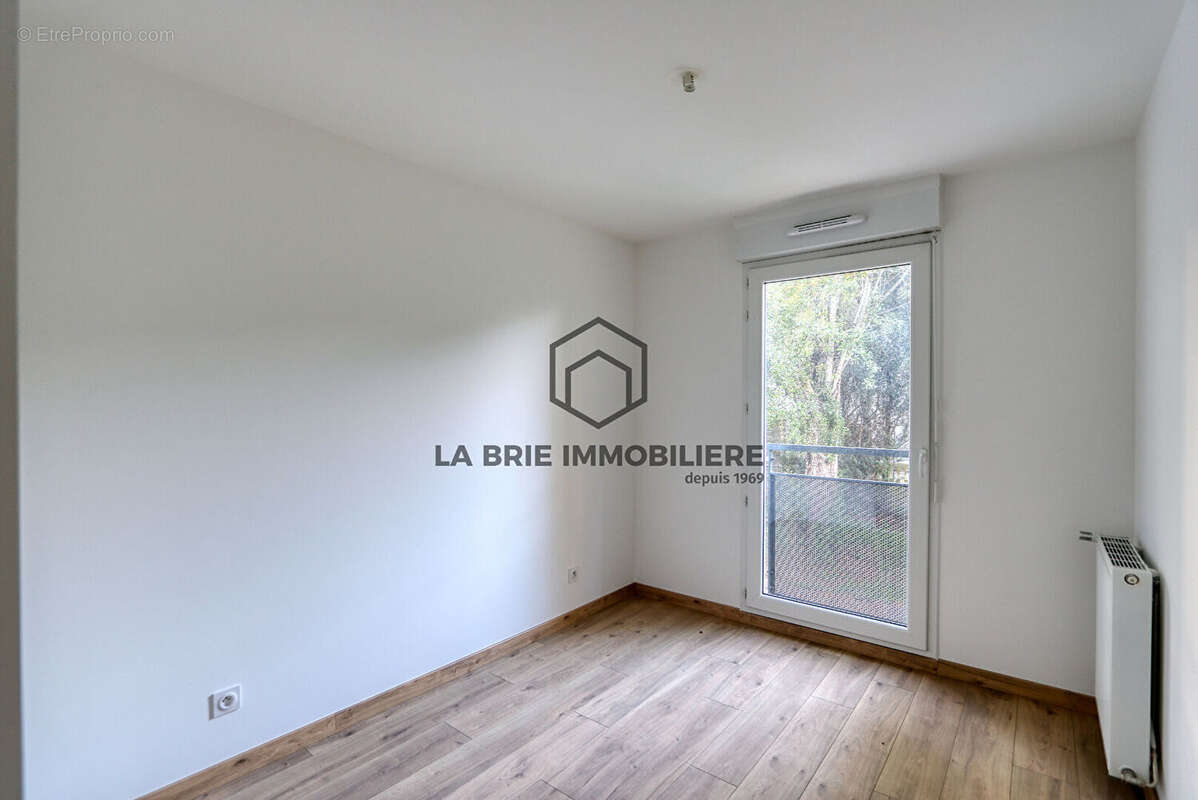 Appartement à PONTAULT-COMBAULT