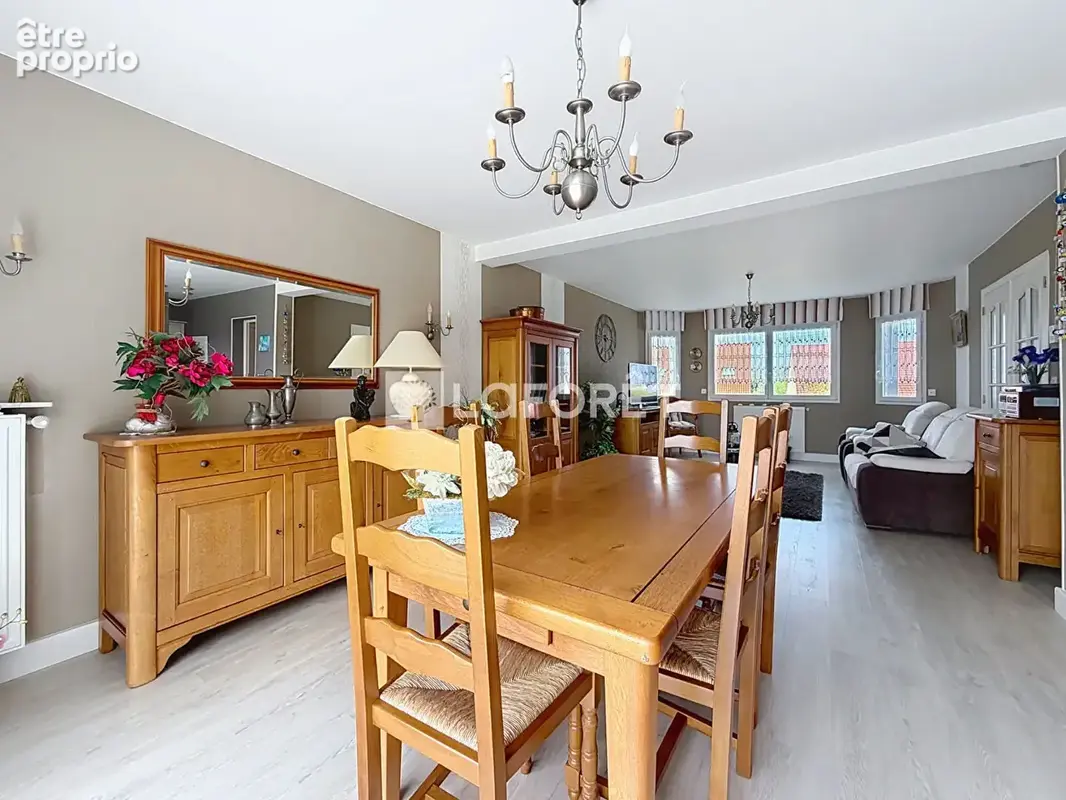 Pavillon familial 102,5 m²  - 4 Chambres - Brêmes - photo 5