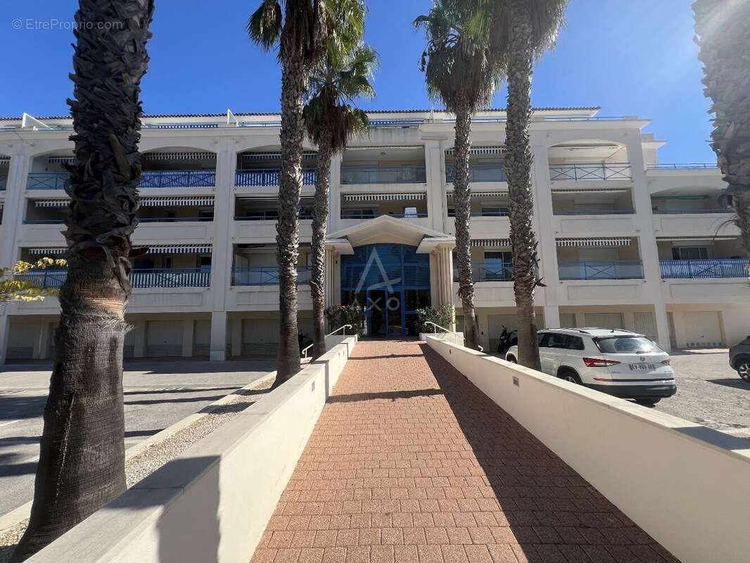 Appartement à LE LAVANDOU