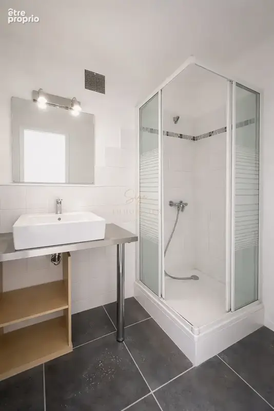 T3 de 53 m2 en rez-de-chaussée avec terrasse   Marseille 5e / La Timone - photo 6
