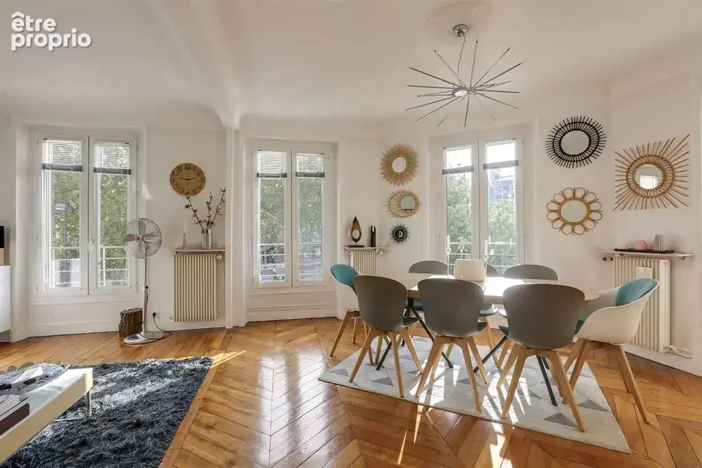 Appartement à PARIS-12E