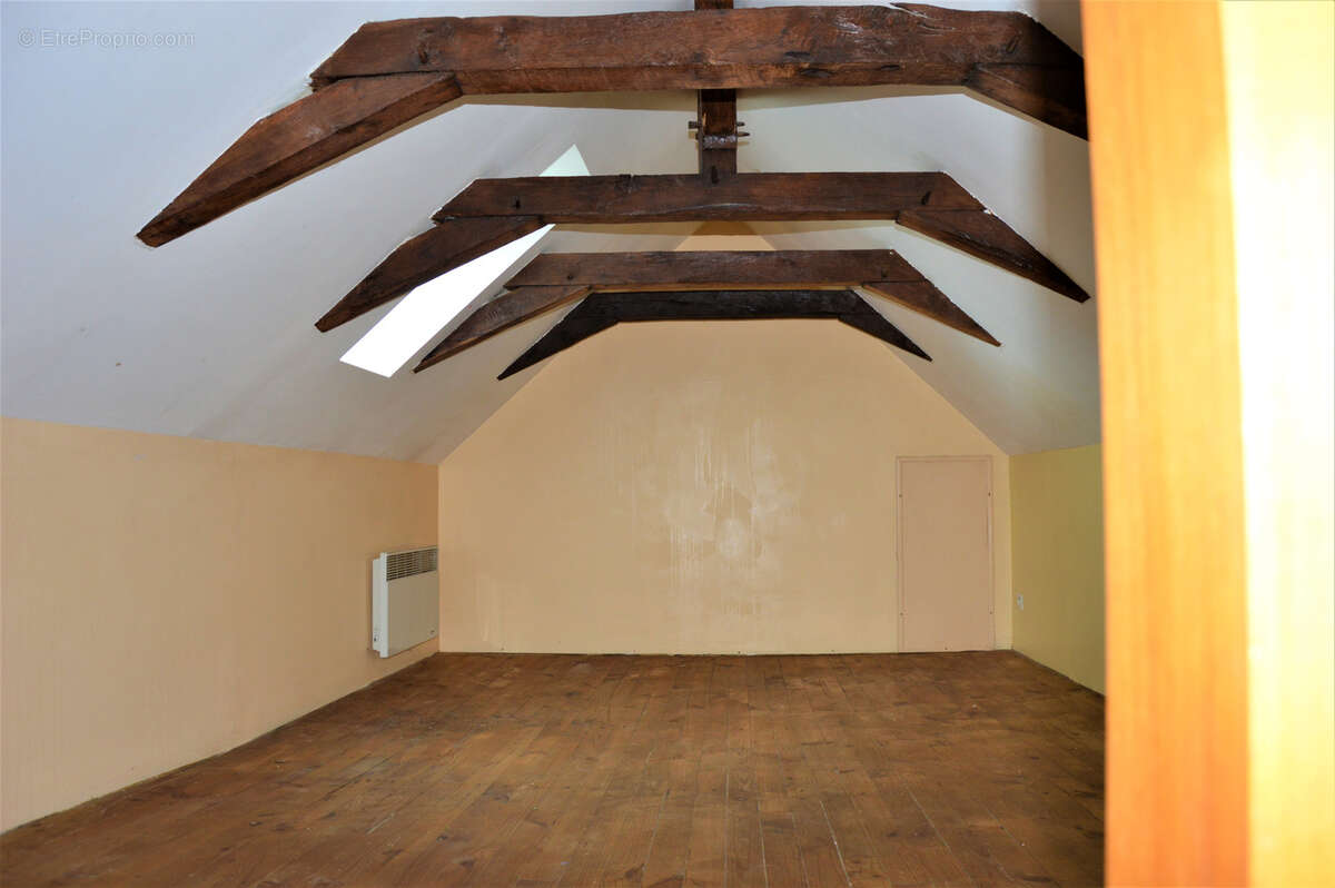 Maison à SEVERAC-LE-CHATEAU