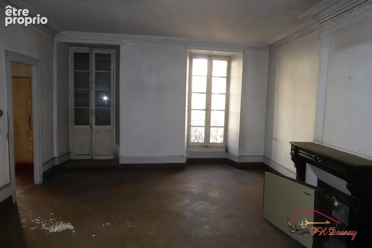 Appartement 320 m² à Millau  - photo 3