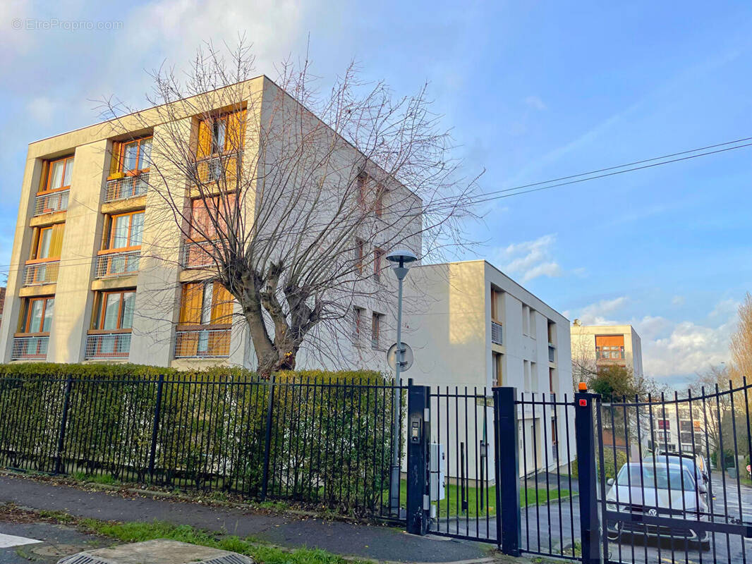 Appartement à NEUILLY-PLAISANCE