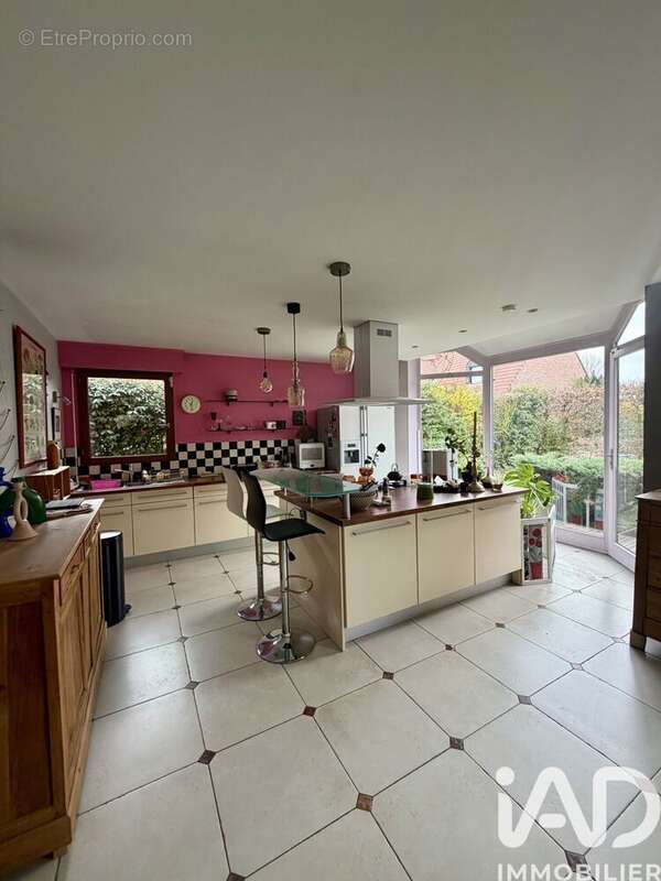 Maison 180 m² à Capinghem  - photo 3