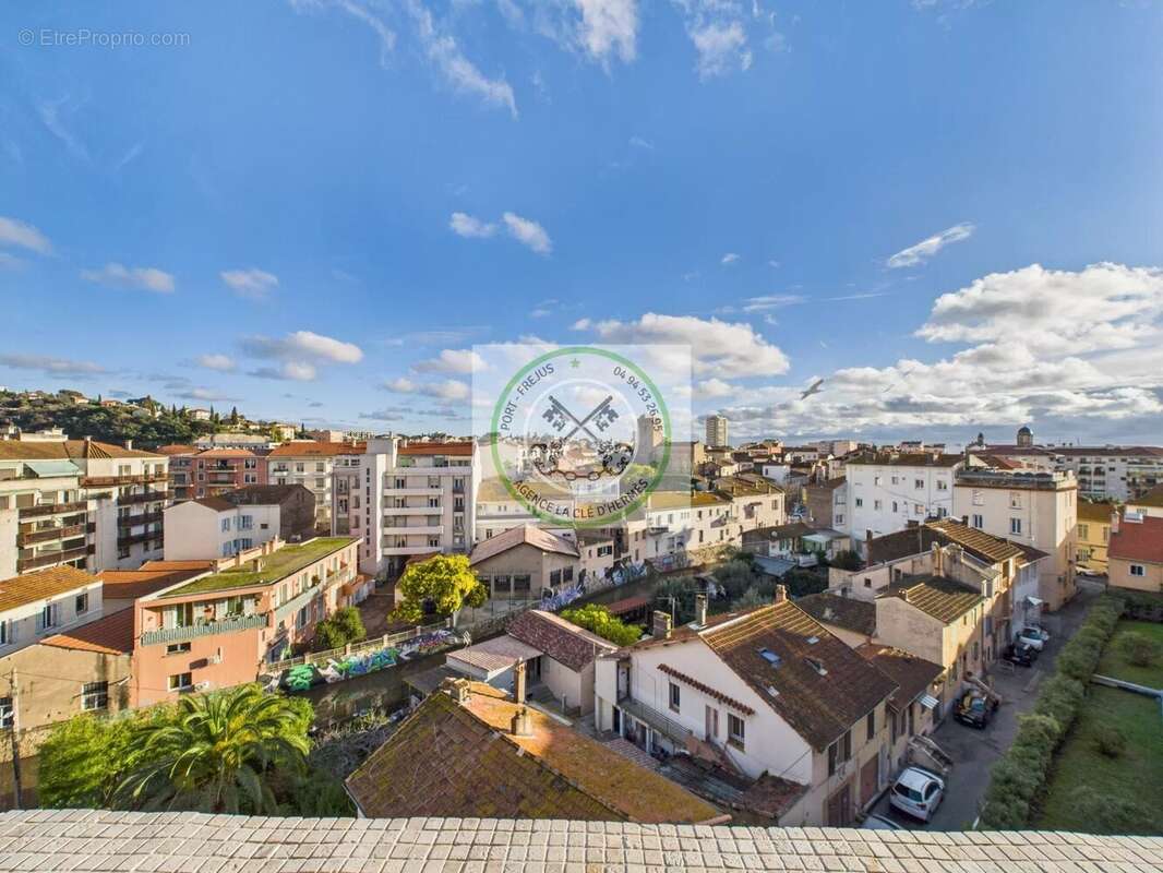 Appartement à SAINT-RAPHAEL