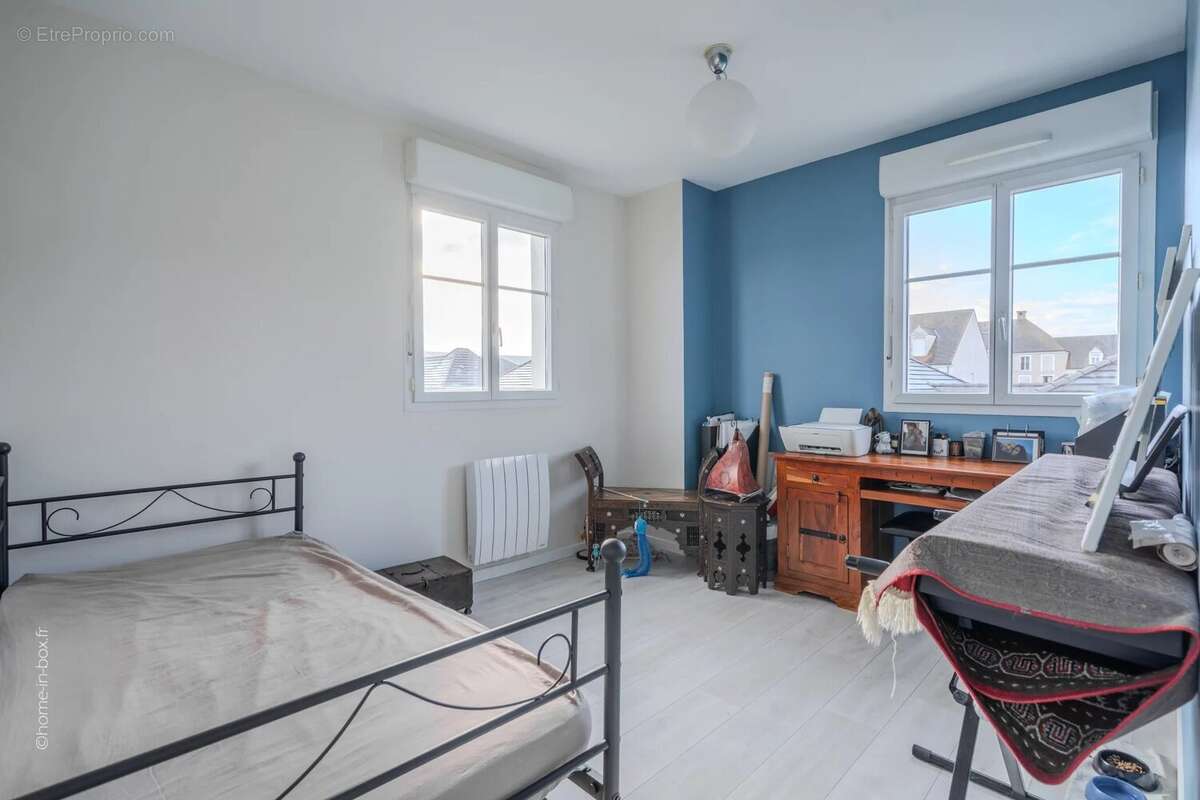 Appartement à MAGNY-LE-HONGRE