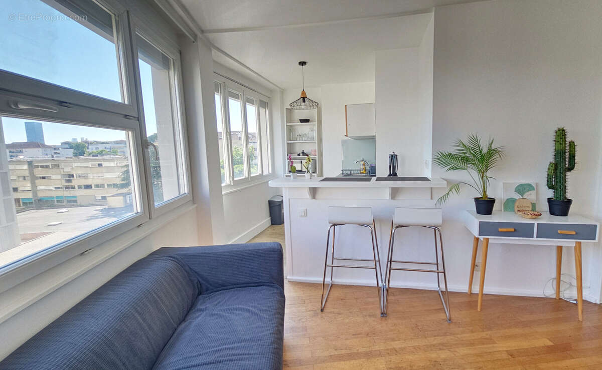 Appartement à VILLEURBANNE