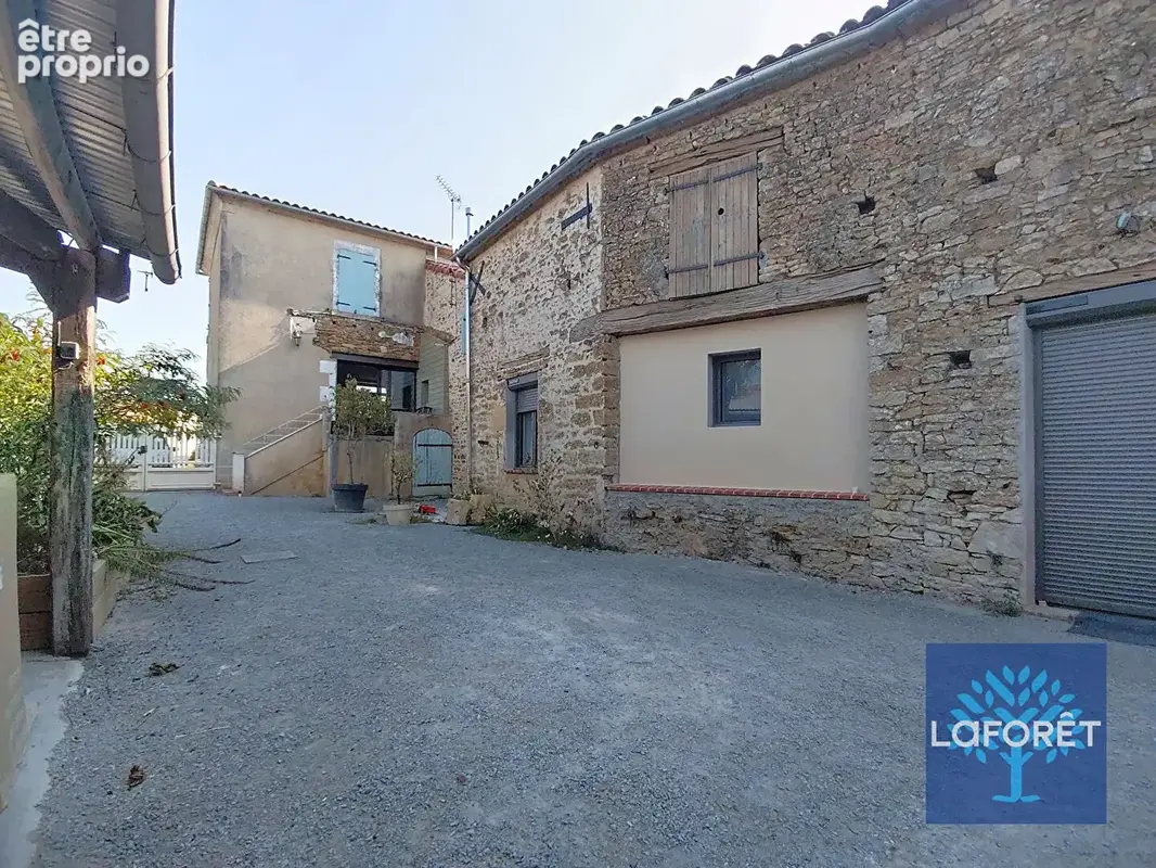 Sigournais ? maison familiale avec annexe habitable ? 178 m² habitables au total - photo 10