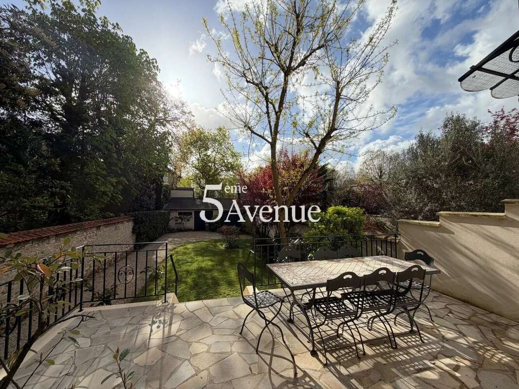 Maison à NOGENT-SUR-MARNE