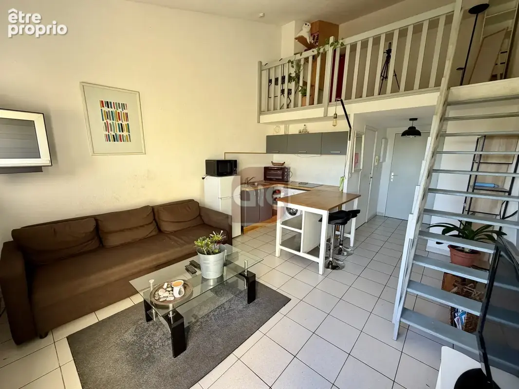 Exclusivité a.i.e. : studio en duplex en dernier étage sans travaux - photo 3