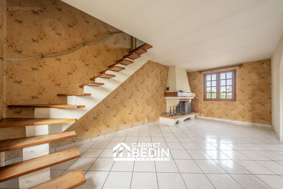 Maison 98 m² à Sadirac  - photo 4