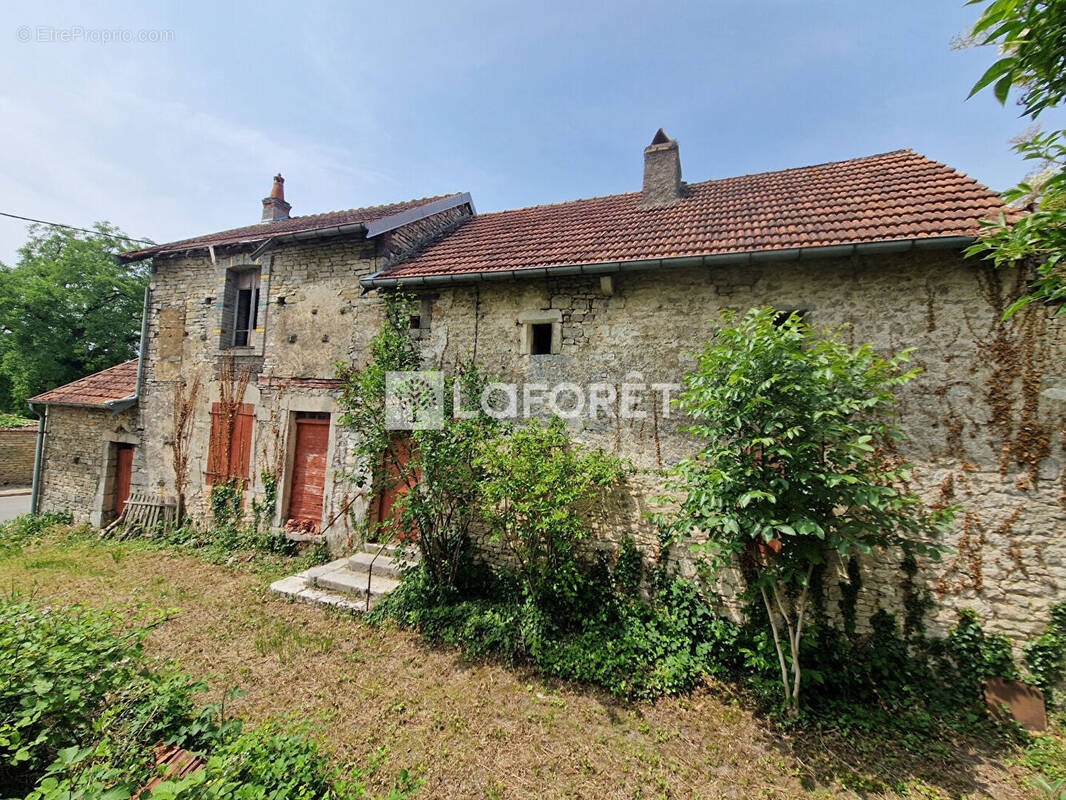 Maison à BOUHANS-ET-FEURG