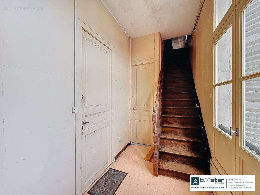 Appartement à SAINT-YRIEIX-LA-PERCHE