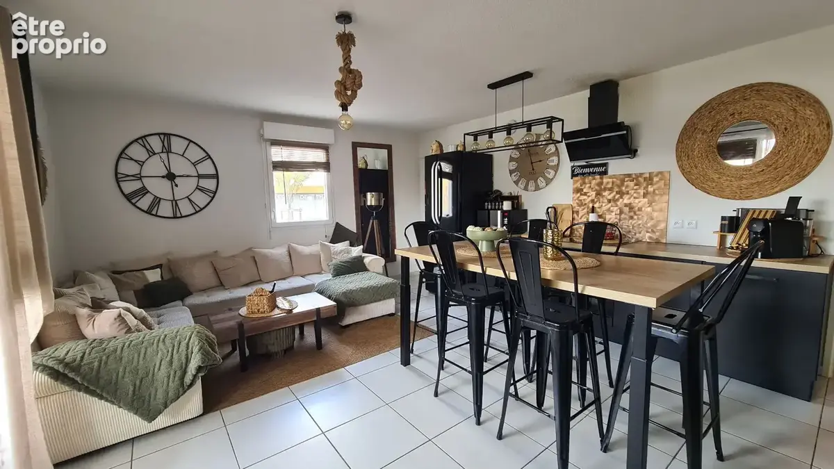 Frontignan, appartement T3 vendu meublé,  terrasse, place de parking - photo 2