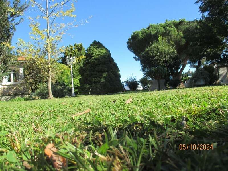 Maison à LA TOUR-DU-CRIEU