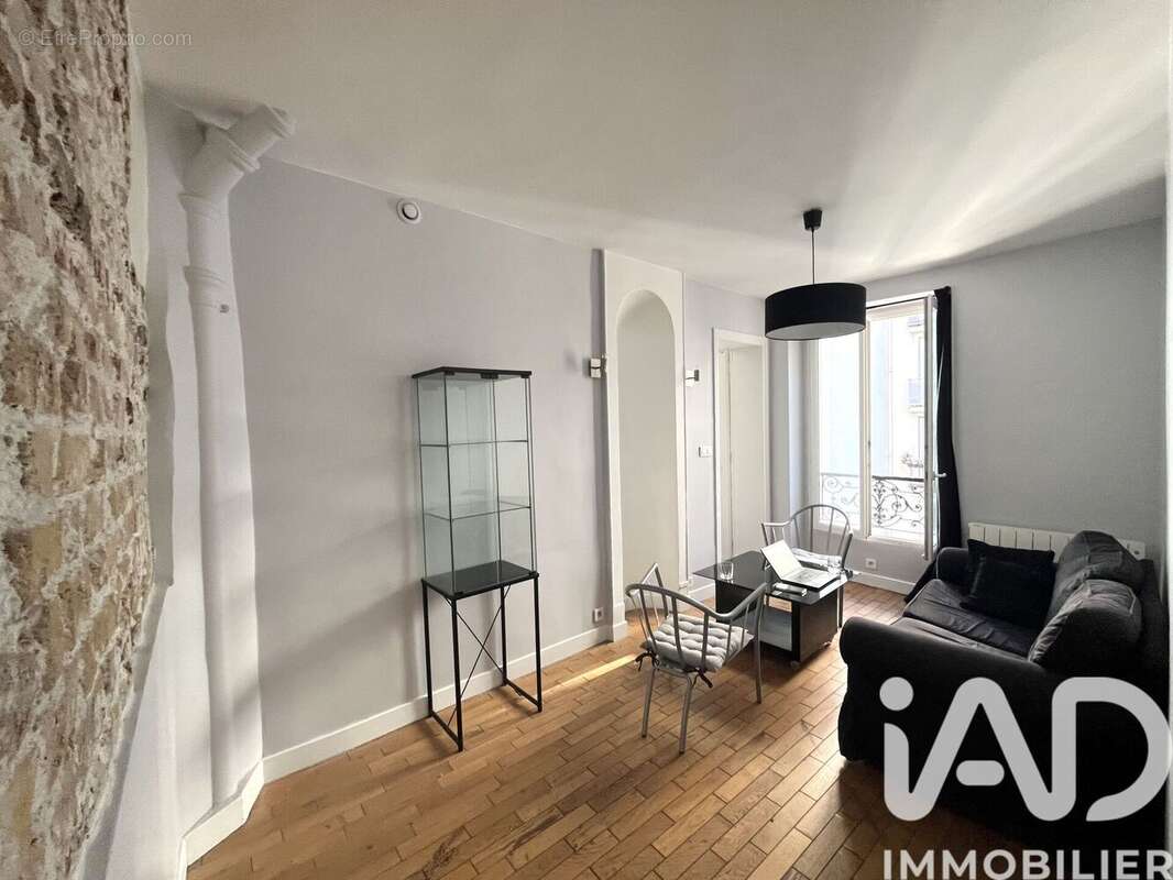 Photo 2 - Appartement à PARIS-18E