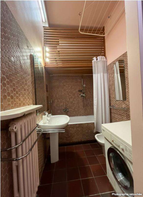 Appartement à PARIS-3E