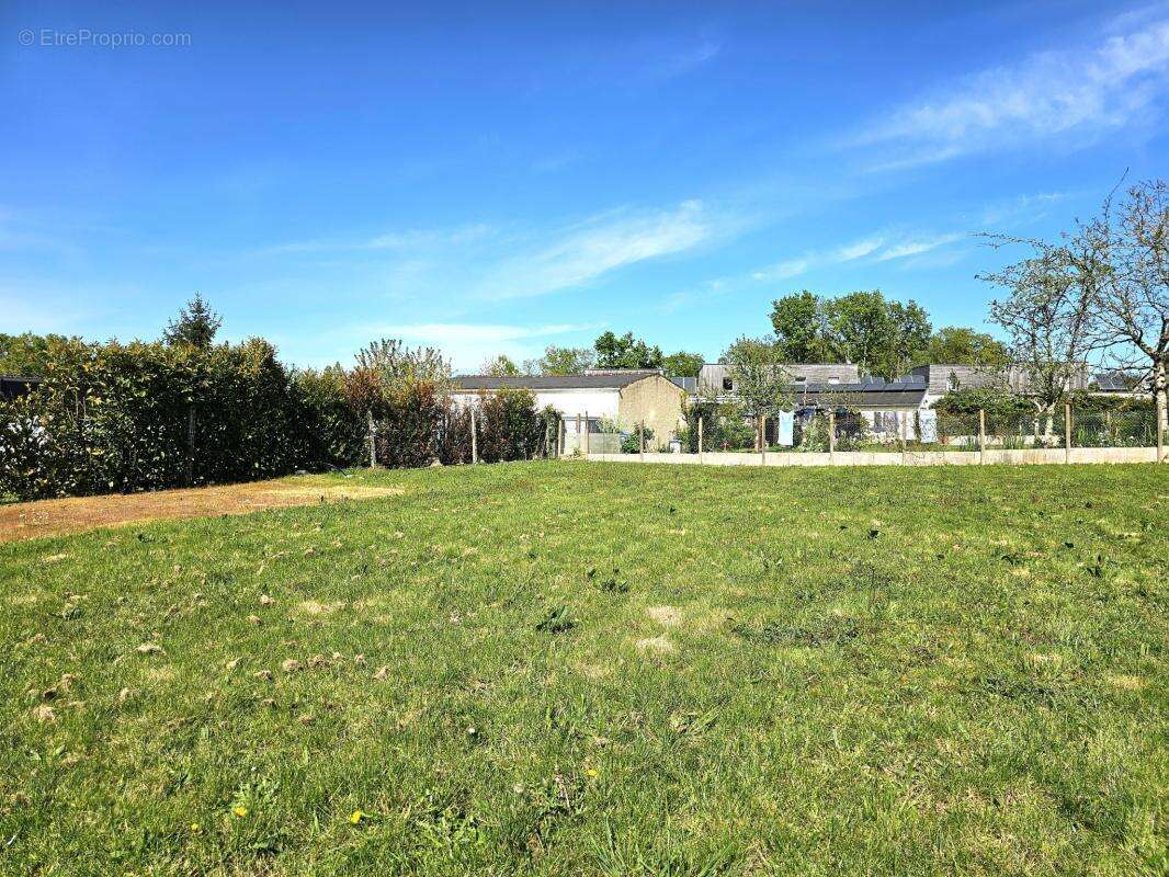 Maison à TREILLIERES