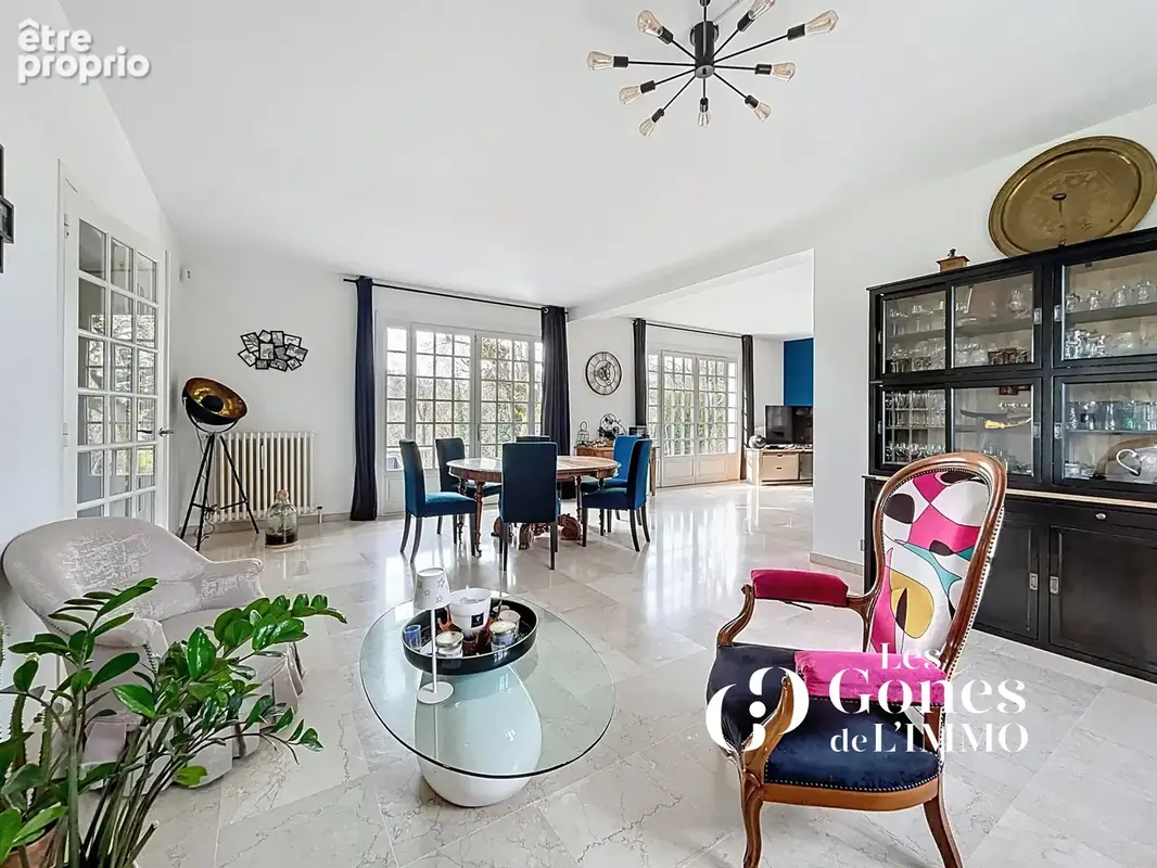 Magnifique propriété de 300m2   Lumière, élégance et art de vivre - photo 4