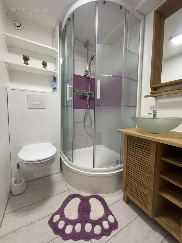 Appartement à MORILLON