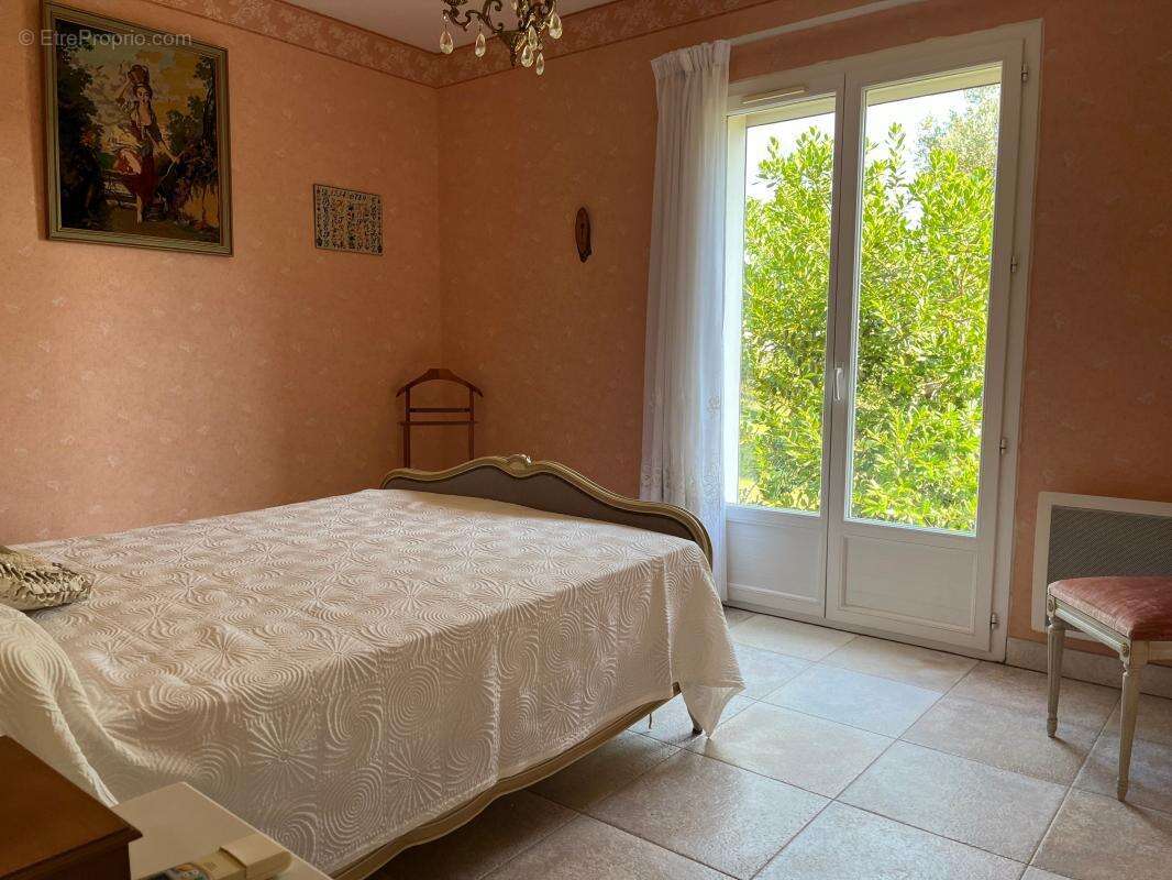 Maison à VILLEVEYRAC