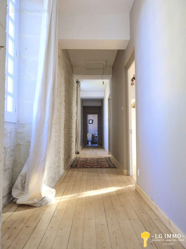 Maison à SAINT-FORT-SUR-GIRONDE