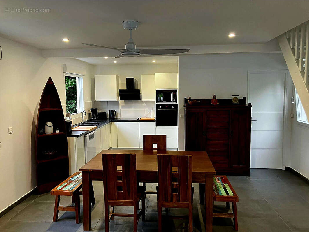 Maison à LES TROIS-ILETS