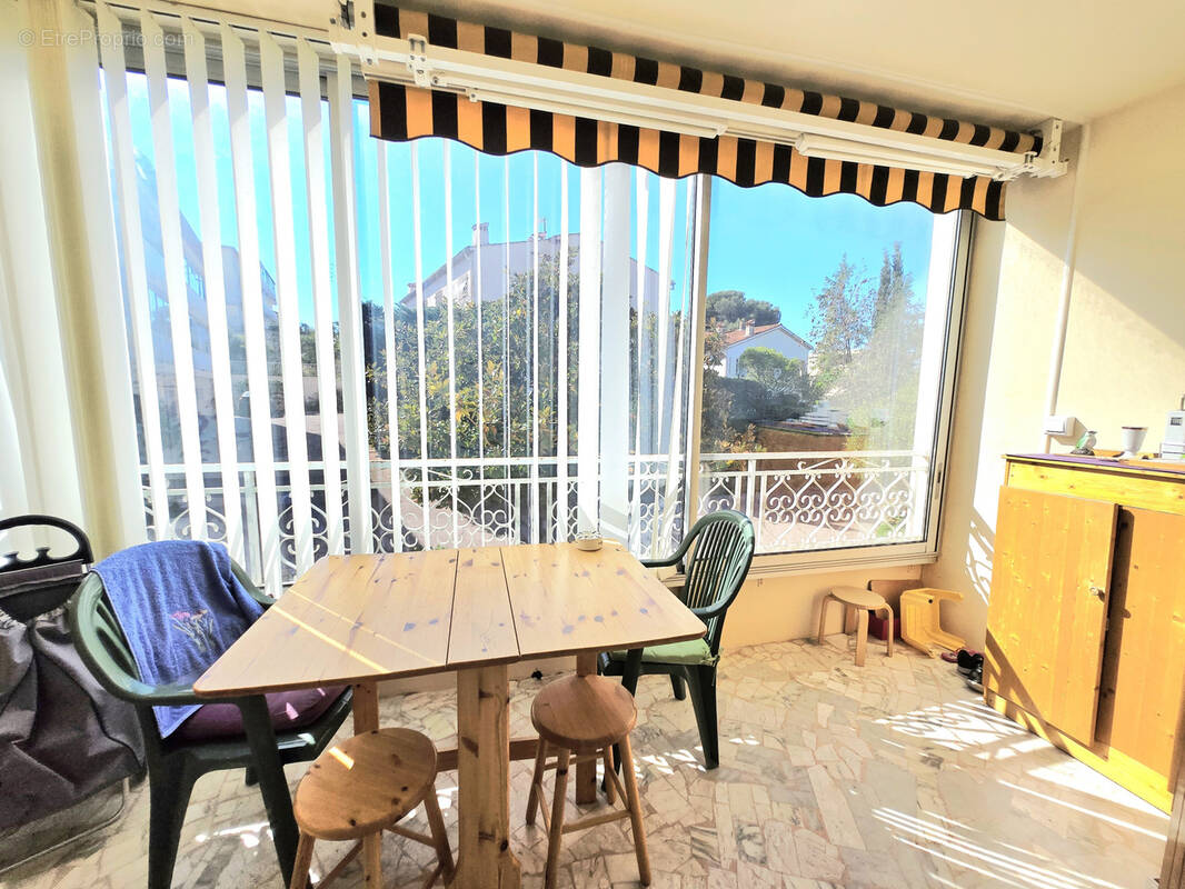 Appartement à SIX-FOURS-LES-PLAGES