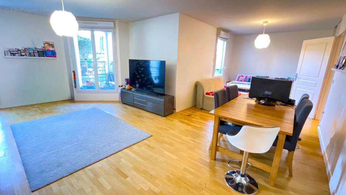Appartement à GARCHES