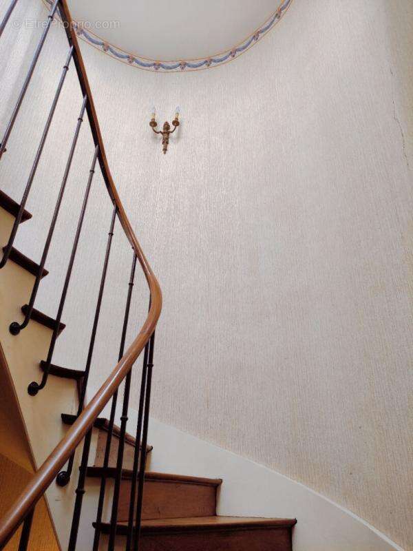 Maison à CHATELLERAULT