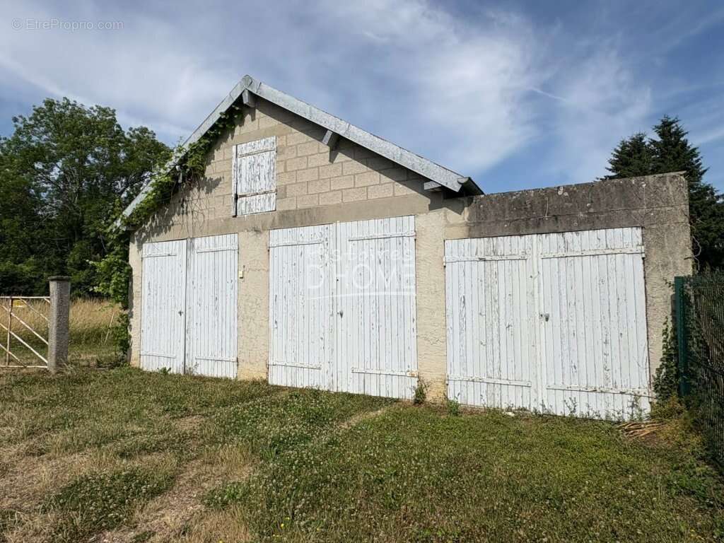 Maison à LA FERTE-GAUCHER
