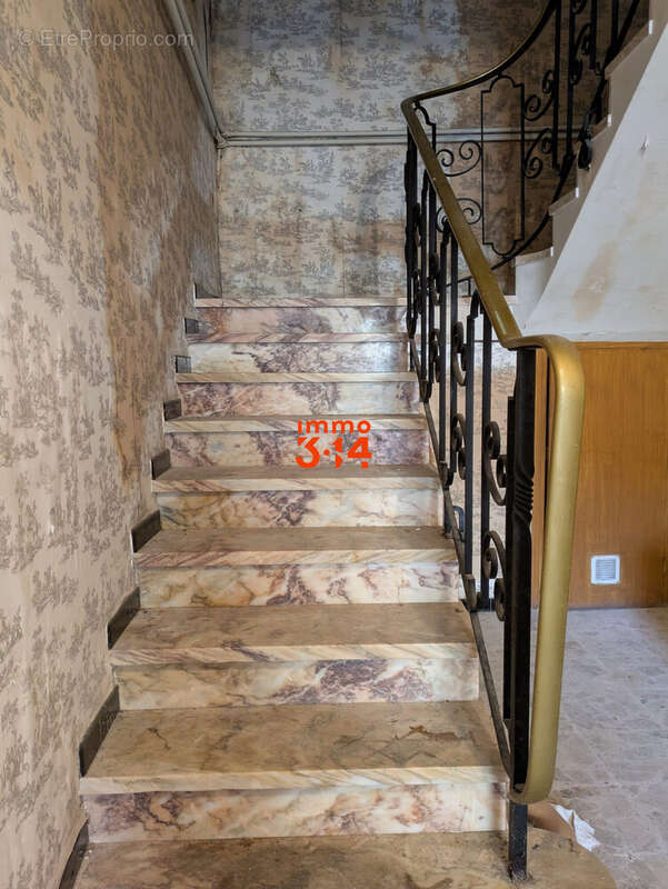 Maison à AIGUES-VIVES