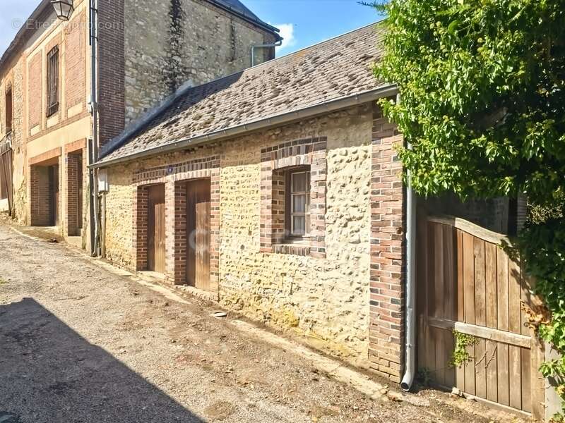 Maison à MOULINS-LA-MARCHE