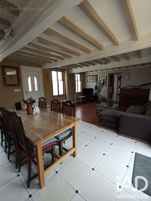 Maison 136 m² à Belloy-Sur-Somme  - photo 4