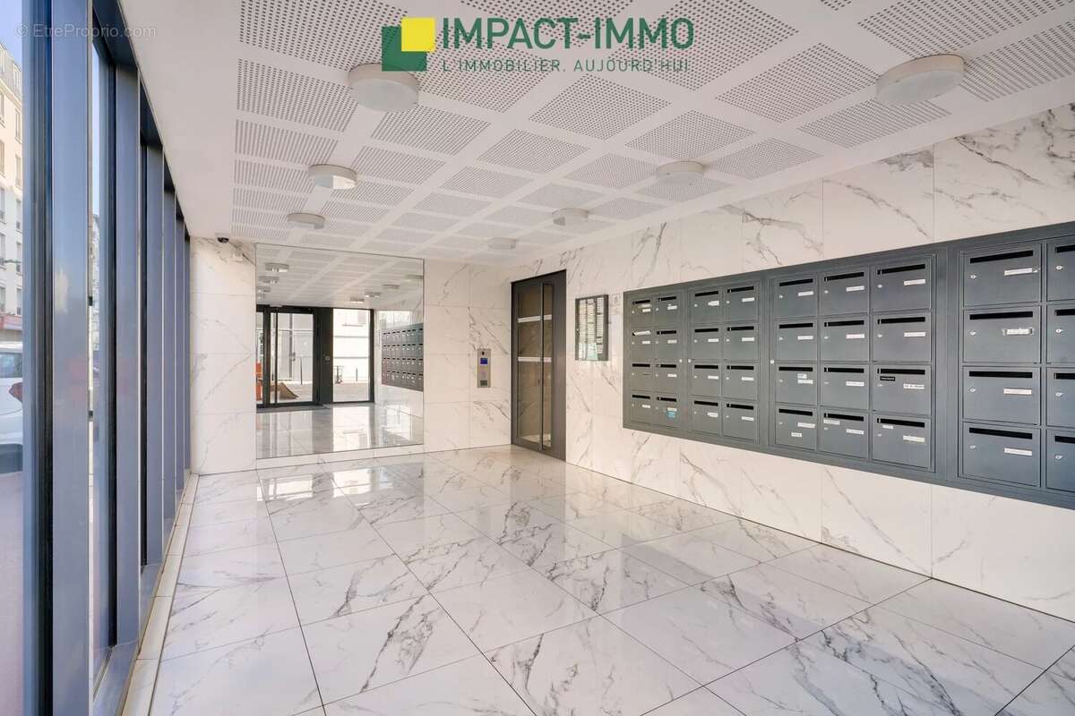 Appartement à CLICHY