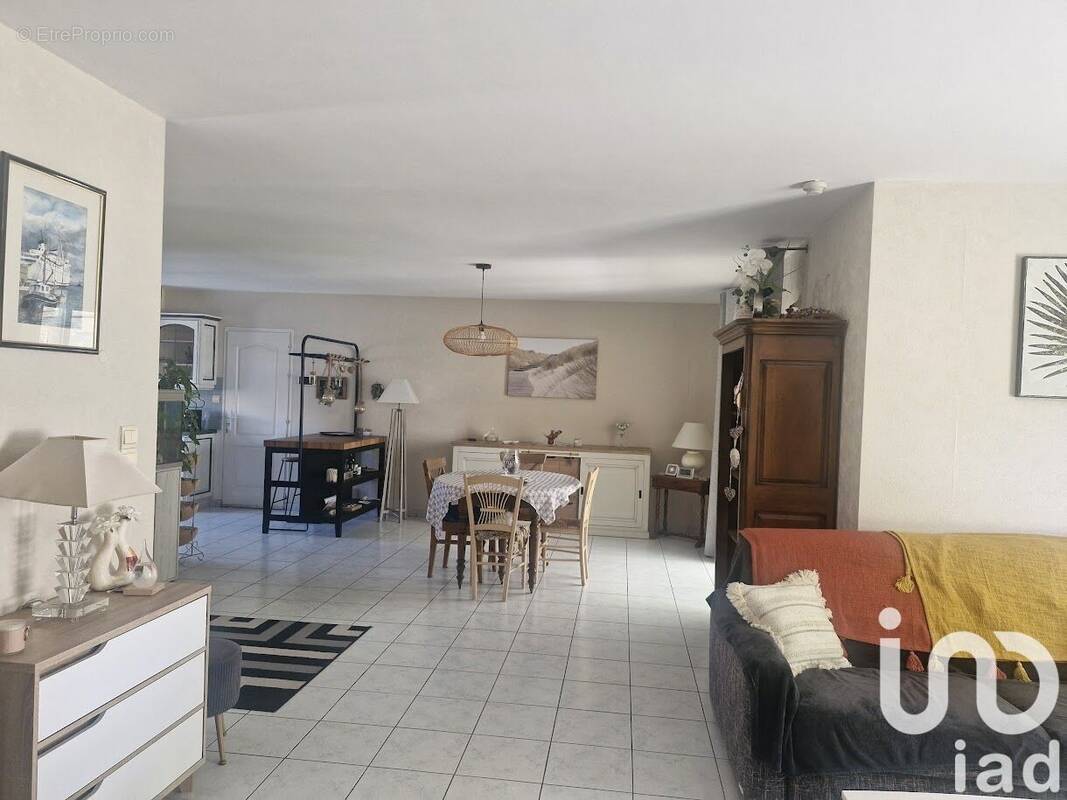 Photo 1 - Maison à SAINT-MICHEL-CHEF-CHEF