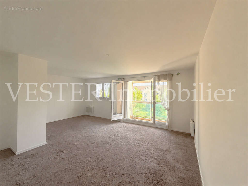 Appartement à CROISSY-SUR-SEINE